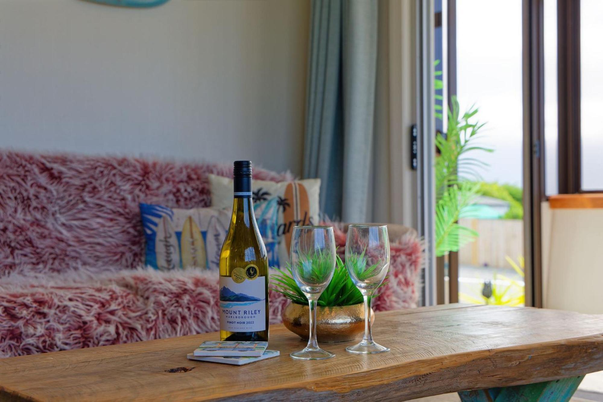 Five Palms Villa Kaikoura Buitenkant foto